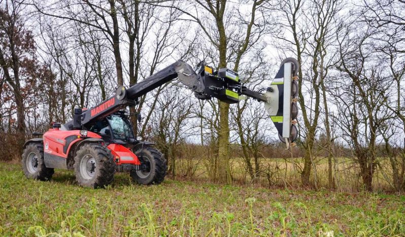 Tree trimming circular saw for forklift truck full