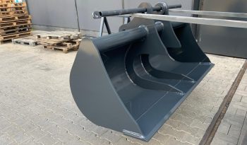 Buckets for JCB 3CX, 4CX full