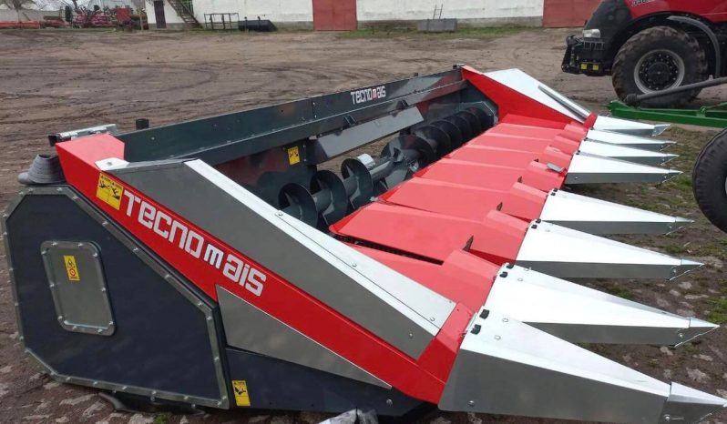 Maiserntemaschine 8×70 mit Häcksler Tecnomais voll