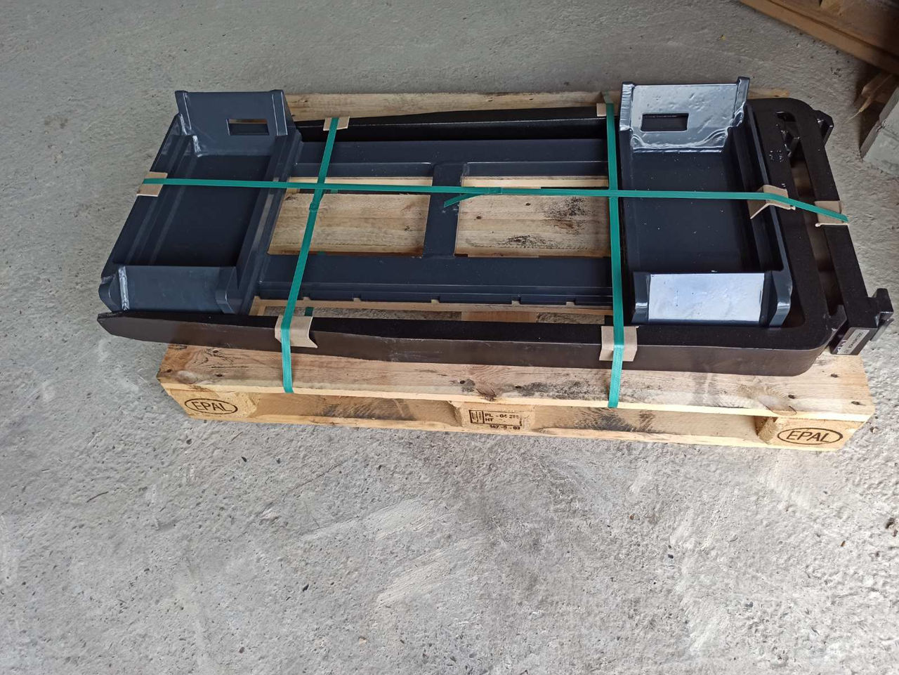 Cărucior cu furci pentru miniîncărcătoare Bobcat, Gehl, Mustang, Manitou, Case, CAT full