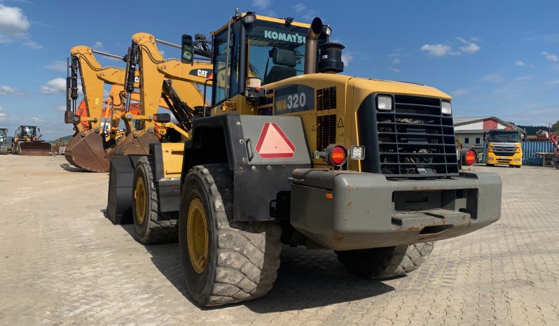Komatsu WA320-5H full