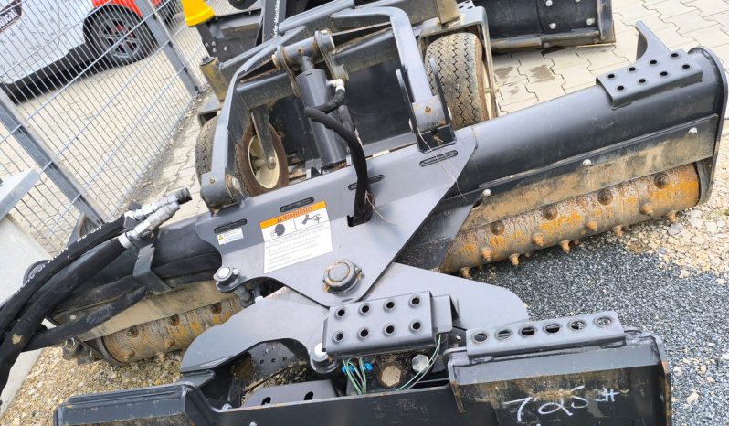 Bobcat Bodenverbesserer 72 voll