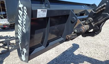 Отвал для Manitou для буртования зерна с удлинителем 3 или 4 м. full