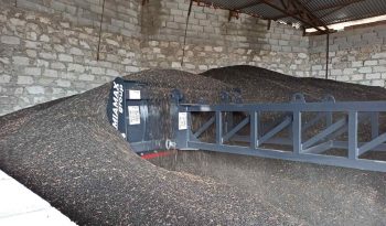 Отвал на JCB для буртования зерна с удлинителем 3 или 4 м. full