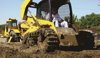 Caterpillar-Raupen für Radlader voll